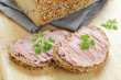 Vollkornbrot mit Leberwurst
