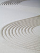 courbes dans le sable fin