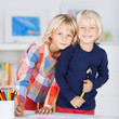 schwestern im kinderzimmer