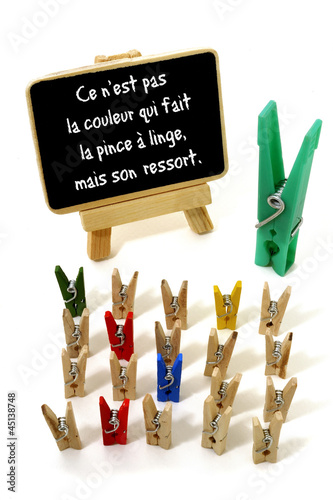 Photo: Ecole des pinces à linge Ecole des pinces à linge