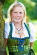 Foto: Junge attraktive Frau im Dirndl Junge attraktive Frau im Dirndl
