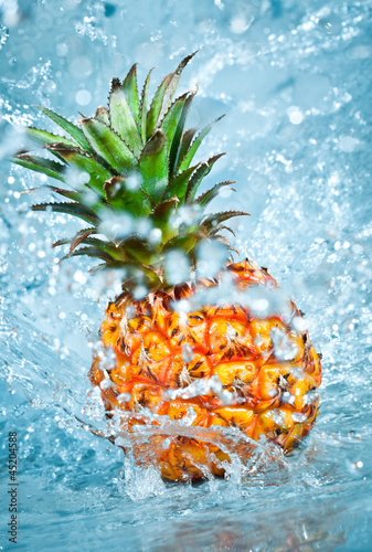 Photo: Fresh pineapple Fresh pineapple