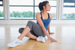 Foto: Woman concentrating on yoga pose Woman concentrating on yoga pose