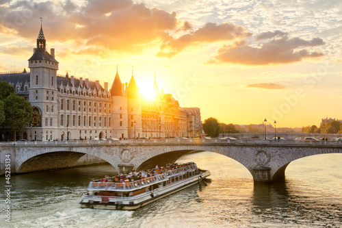 Photo: Paris, Conciergerie Paris, Conciergerie