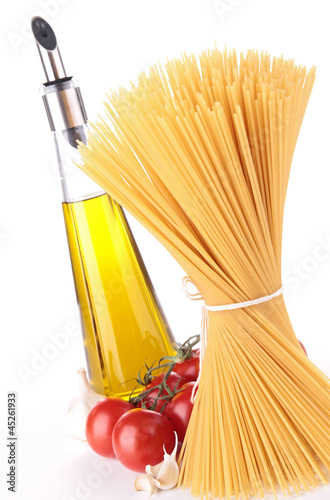 Photo: spaghetti and olive oil spaghetti and olive oil
