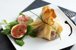 aumônière de figue pommes et chèvre chaud 8