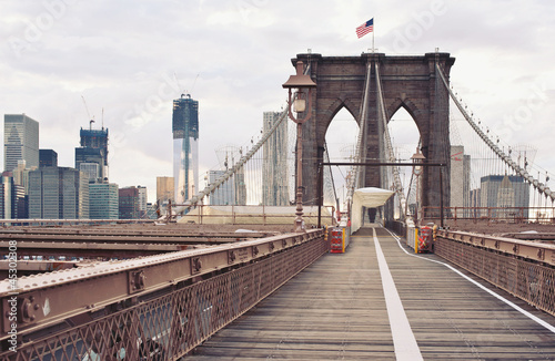 Photo: Brooklyn Bridge in New York City. Brooklyn Bridge in New York City.