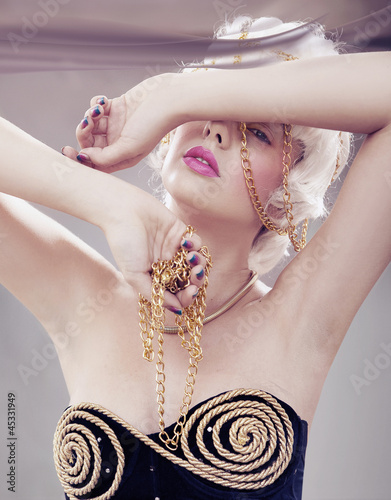 Photo: Portrait of a modern woman Portrait of a modern woman