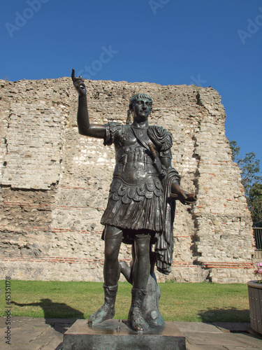 Photo: Emperor Trajan Statue Emperor Trajan Statue