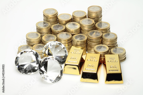 Photo: Gold, Diamanten und Euromünzen Gold, Diamanten und Euromünzen