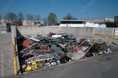 Photo: Italian Recycling center (Raee) Italian Recycling center (Raee)