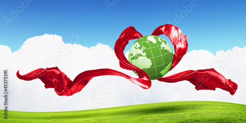 Illustration: Earth Heart Icon Earth Heart Icon