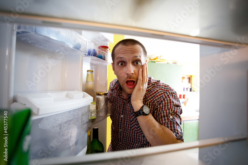 Photo: Empty fridge Empty fridge