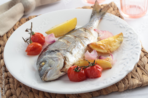 Photo: Baked sea bream with vegetables Baked sea bream with vegetables