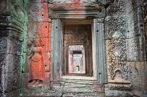 Photo: Apsara dancers, bas-relief of Angkor, Cambodia Apsara dancers, bas-relief of Angkor, Cambodia
