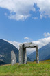 Steinbogen mit Gebirge