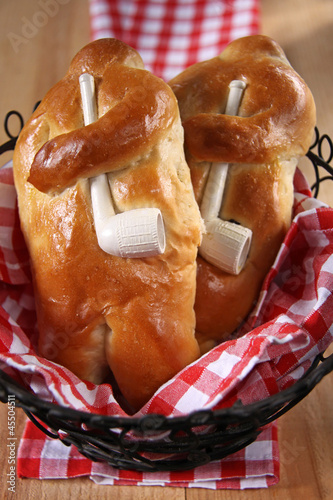Photo: zwei weckmännchen zwei weckmännchen