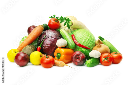 Photo: set vegetables isolated on white background set vegetables isolated on white background