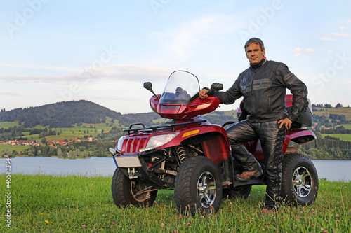 Photo: Sommerabend mit dem ATV Sommerabend mit dem ATV