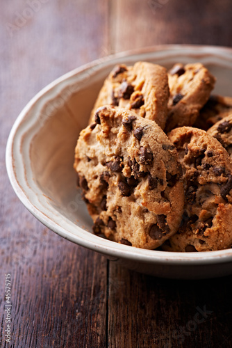 Photo: Chocolate chip cookies in a bowl Chocolate chip cookies in a bowl