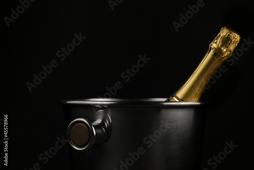 Photo: Champagne bucket Champagne bucket