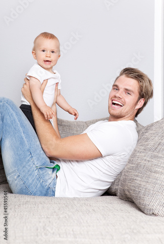 Photo: papa mit baby papa mit baby
