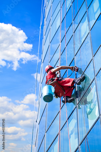 Photo: Window washer at work Window washer at work