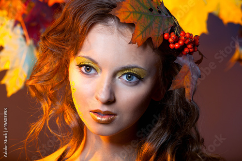 Photo: Woman Autumn Woman Autumn