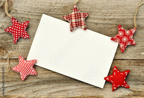 Photo: Hintergrund mit genähten Weihnachtsternen Hintergrund mit genähten Weihnachtsternen