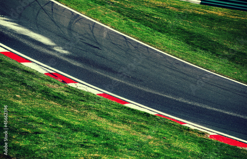 Photo: race track bend race track bend