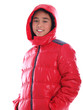 Foto: junge trägt steppjacke mit händen in den taschen junge trägt steppjacke mit händen in den taschen