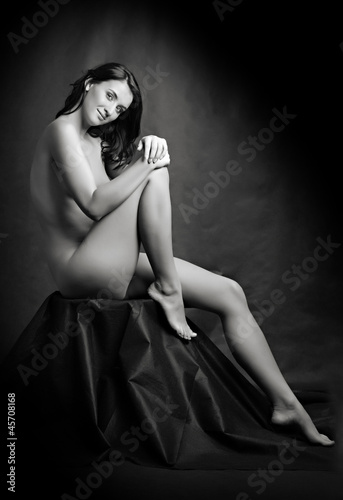 Photo: Glamorous girl in the studio. Glamorous girl in the studio.