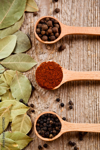 Photo: three kinds of pepper and bay leaves three kinds of pepper and bay leaves