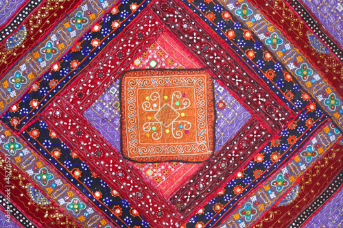 Photo: Inde - patchwork rouge Inde - patchwork rouge
