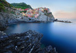 Foto: Italian village Manarola at daybreak Italian village Manarola at daybreak