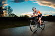 Photo: Triathlet auf dem Fahrrad Triathlet auf dem Fahrrad
