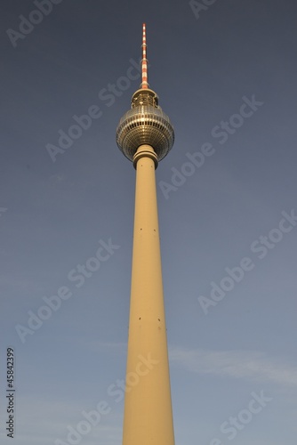 Photo: Fernsehturm in Berlin, TV-Tower in Berlin. Fernsehturm in Berlin, TV-Tower in Berlin.