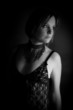 Photo: portrait de femme en noir et blanc portrait de femme en noir et blanc