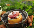 Bratäpfel mit Puderzucker