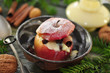 Bratapfel mit Zimt