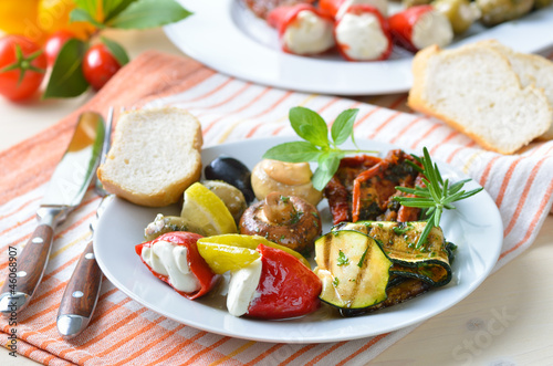 Photo: Leckerer Antipastiteller Leckerer Antipastiteller