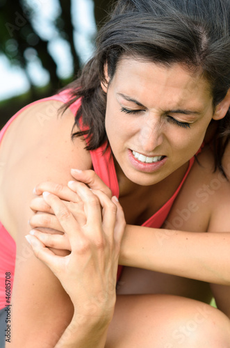 Photo: Shoulder lesion pain Shoulder lesion pain