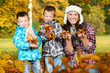 Mutter mit ihren Kindern