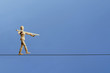 Foto: Dummy slacklining Dummy slacklining