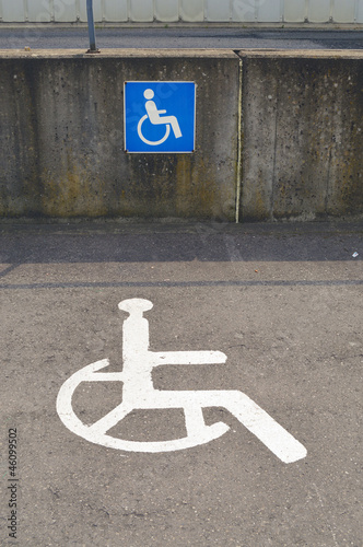 Photo: Signs of Handicapped parking in the city of Luxembourg Signs of Handicapped parking in the city of Luxembourg