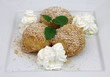 Foto: Topfenknödel mit Schlagobers Topfenknödel mit Schlagobers