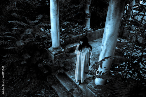 Photo: Horror Scene of a Scary Woman Horror Scene of a Scary Woman