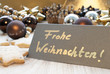 Weihnachtskarte in Gold- und Brauntönen
