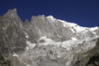 Photo: Montagna innevata estate ghiacciaio Montagna innevata estate ghiacciaio