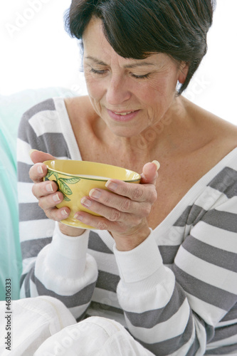 Photo: Femme - Boisson chaude Femme - Boisson chaude